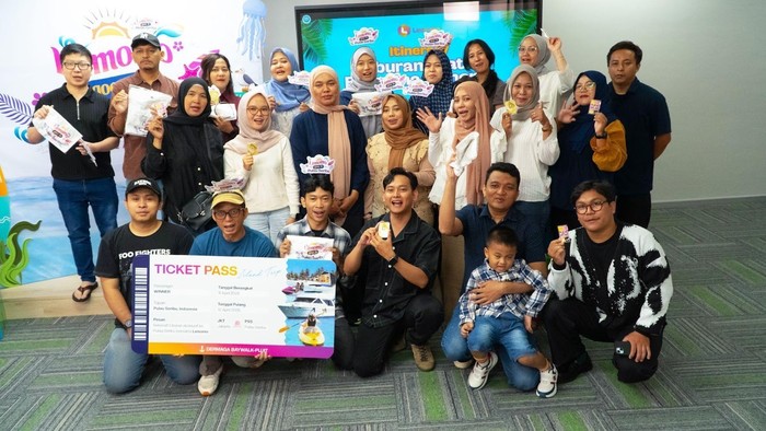Gathering Pemenang Challenge Ramadan, Lemomo Bagikan Emas-Paket Liburan
